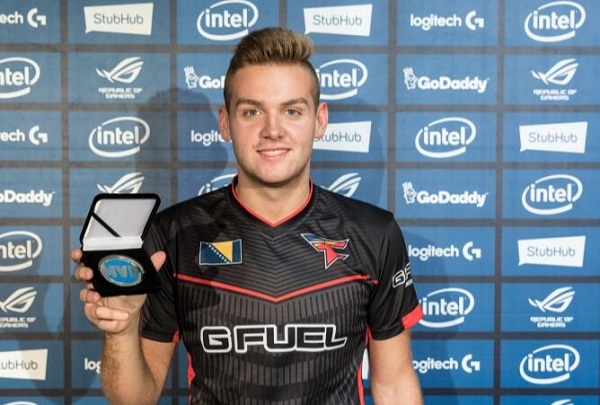 梦回仁川难挽狂澜 五杀得手峡谷皆寂 BLG挺近胜者组